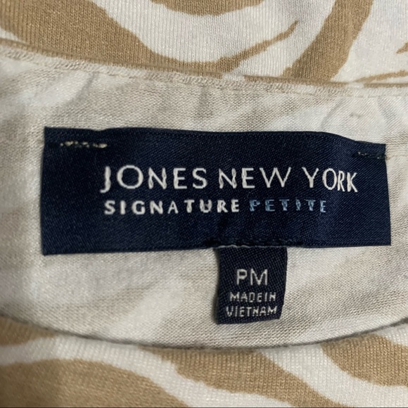 Jones New York Zebra Print Top PM - Picture 2 of 5